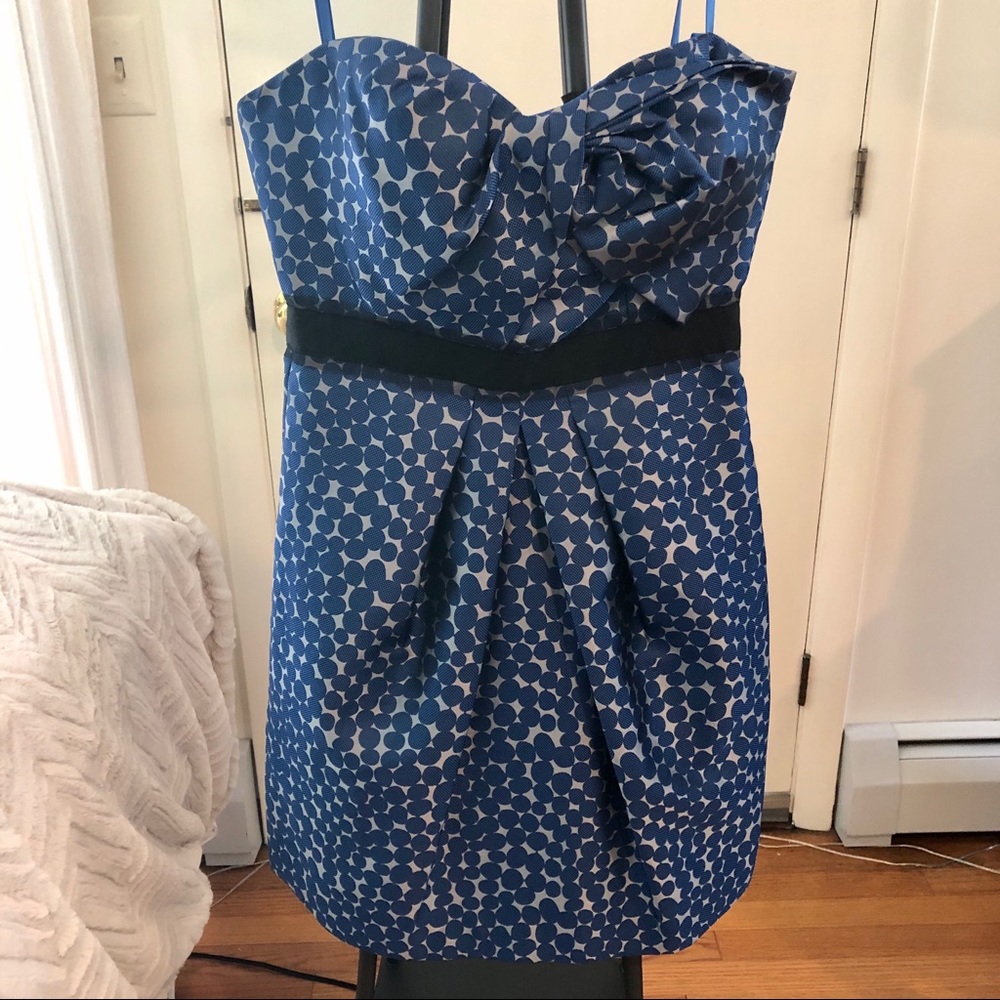 BCBGMAXAZRIA size 4 new with tags mini dress
